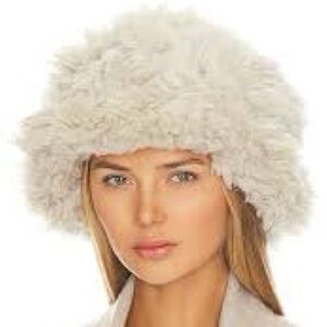 Goldbergh Bird faux fur bucket hat Goldbergh  Bucket Hat